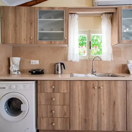 Potami Appartement Lefkímmi